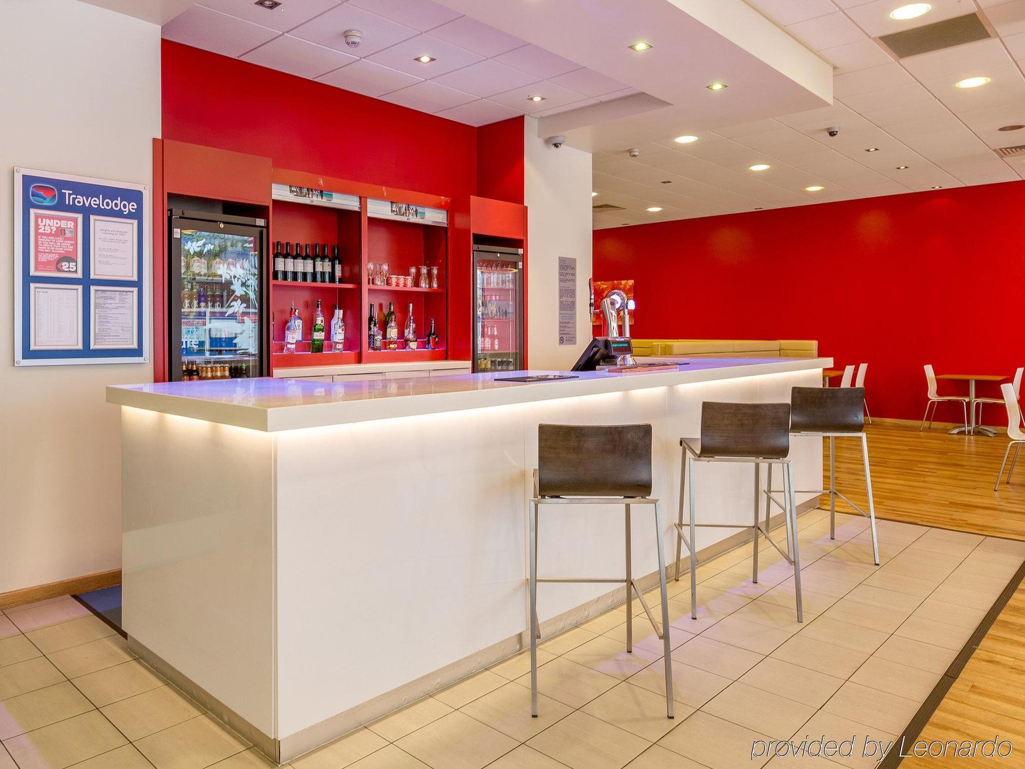 Travelodge London Woolwich Ngoại thất bức ảnh