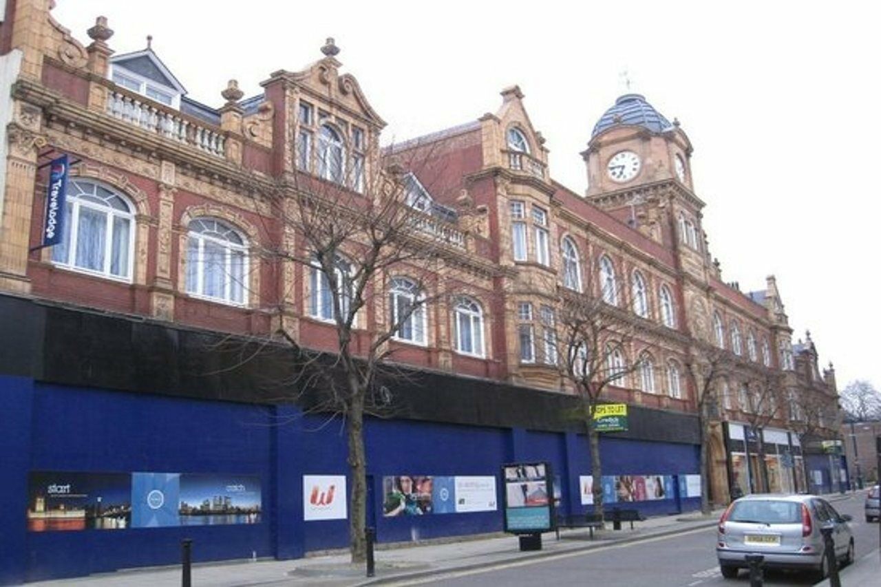 Travelodge London Woolwich Ngoại thất bức ảnh
